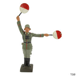 Lineol Signals soldier standing, with signal discs